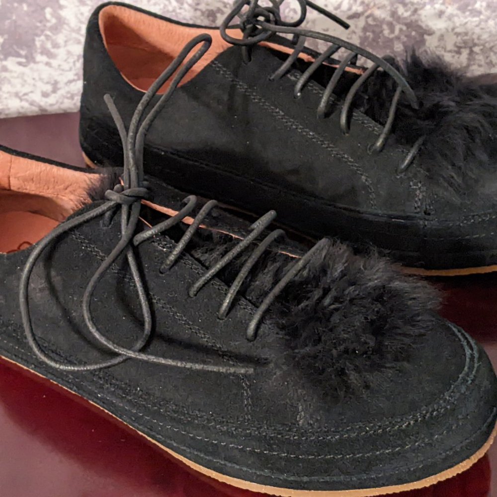 Ugg Black Oxfords